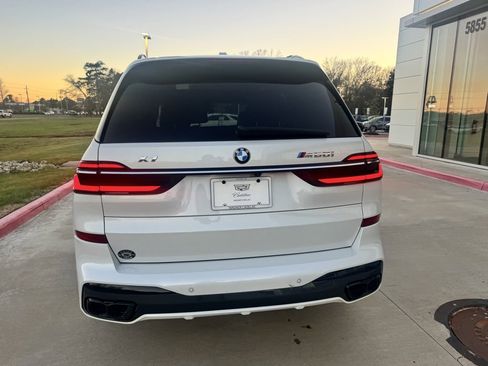 Used 2023 BMW X7 M60i w/ Executive Package image 4