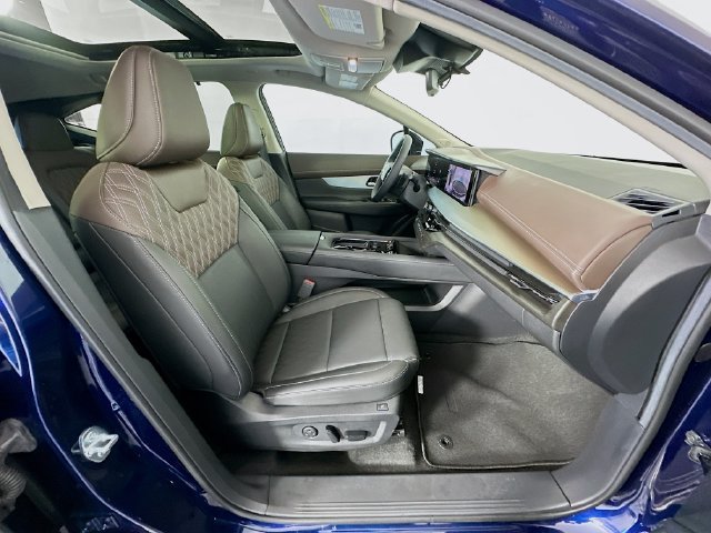 Used 2025 Nissan Murano Platinum w/ Cargo Package AWD/4WD image 28