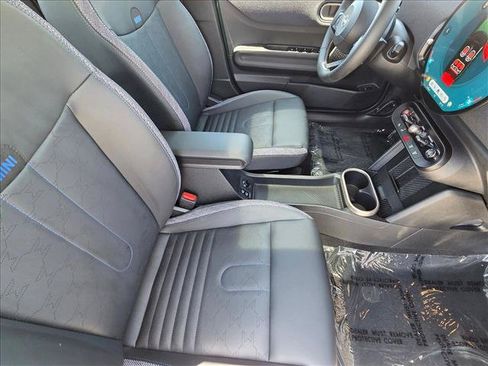 Used 2025 MINI Cooper S FWD image 18