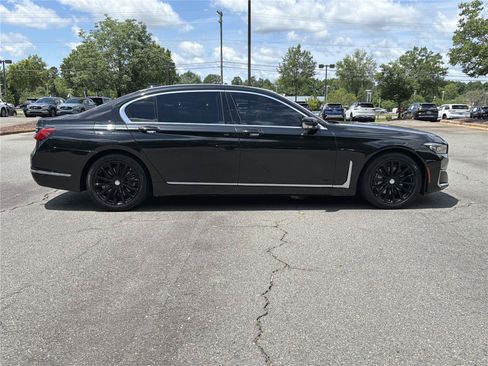 Used 2020 BMW 740i xDrive w/ Premium Package AWD/4WD image 29
