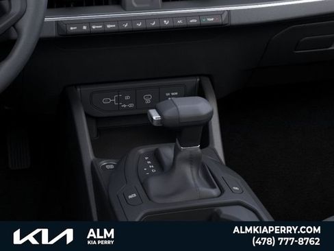 New 2026 Kia K4 FWD image 23