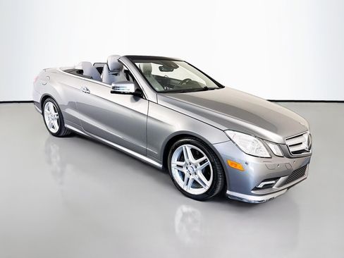 Used 2011 Mercedes-Benz E 550 Cabriolet image 43