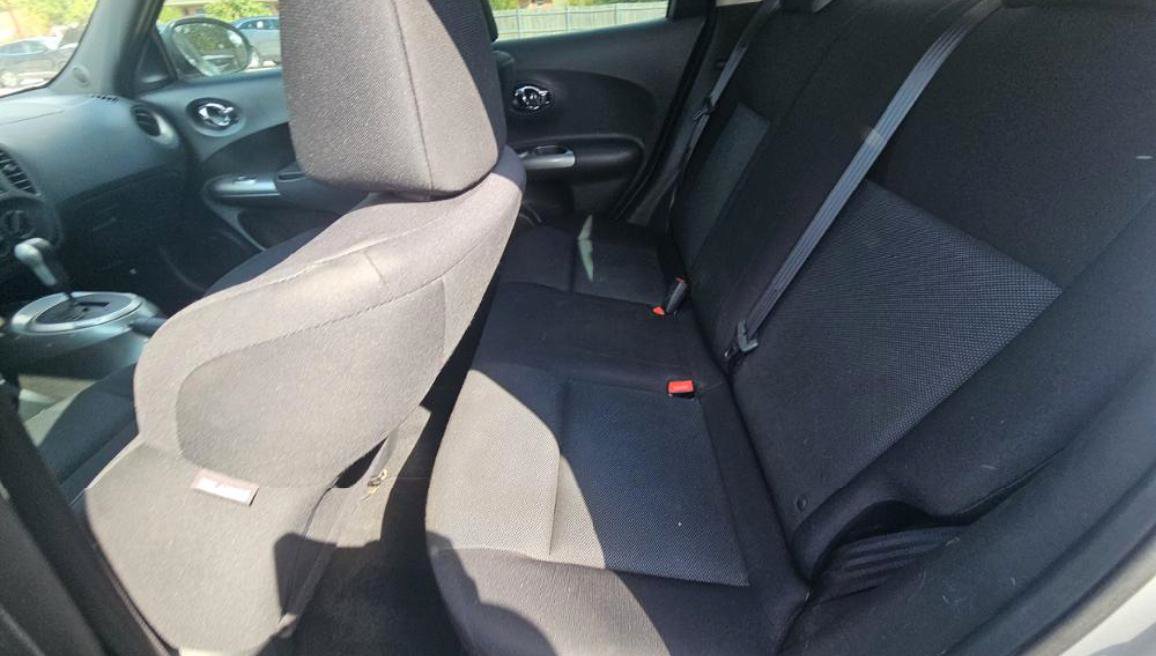 Used 2014 Nissan Juke S FWD image 15