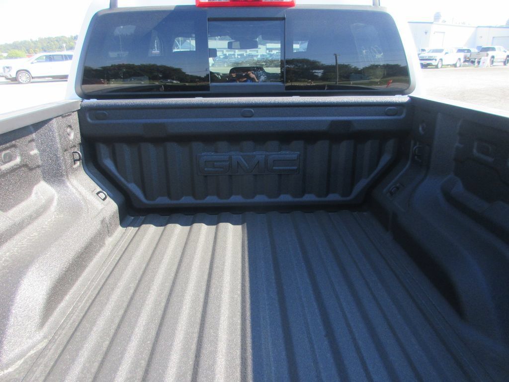 New 2026 GMC Canyon Denali AWD/4WD image 6