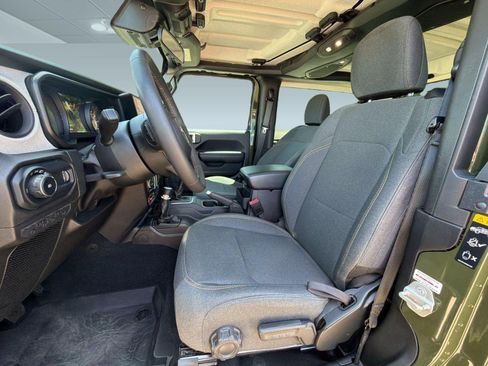 Used 2024 Jeep Wrangler Sport AWD/4WD image 5