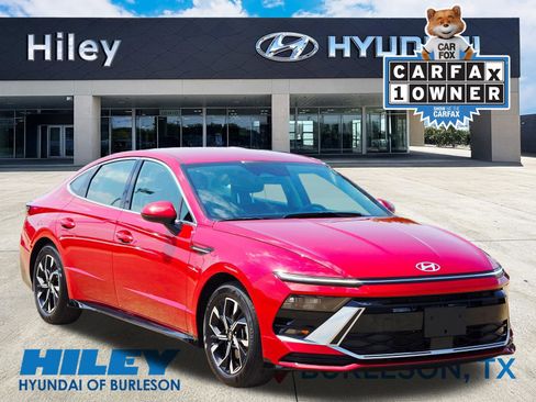 Certified 2025 Hyundai Sonata SEL FWD image 1
