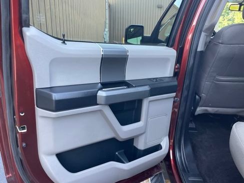 Used 2015 Ford F150 XLT w/ Equipment Group 302A Luxury AWD/4WD image 60