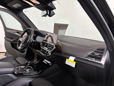 Used 2023 BMW X3 xDrive30i AWD/4WD image 17