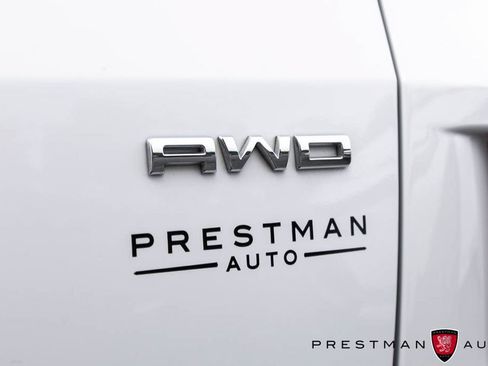 Used 2025 Ford Escape Active AWD/4WD image 7