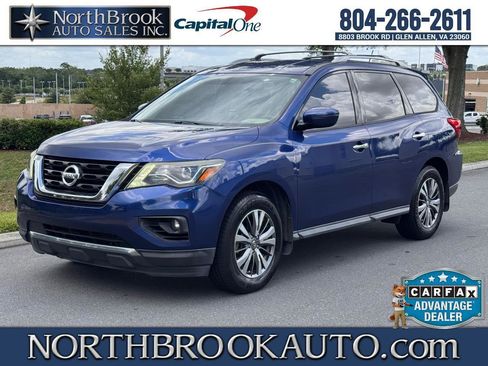 Used 2018 Nissan Pathfinder SV FWD image 1