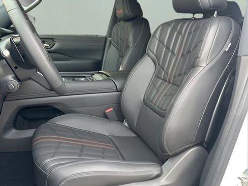 New 2026 Nissan Armada PRO-4X w/ Captain's Chari Seat Package AWD/4WD image 17