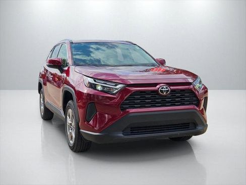 Certified 2025 Toyota RAV4 XLE FWD image 3