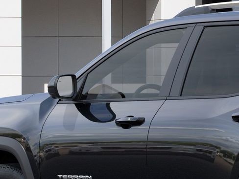 Used 2026 GMC Terrain Elevation w/ Elevation Premium Package image 13