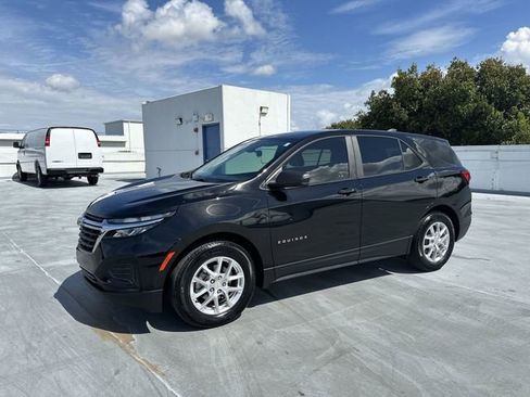 Certified 2024 Chevrolet Equinox LS w/ LS Convenience Package image 36