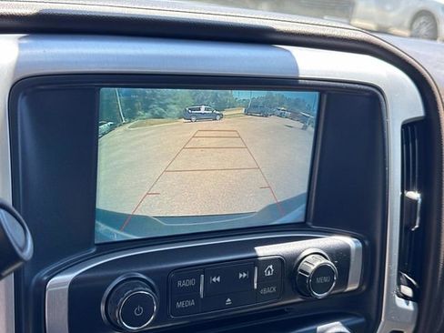 Used 2018 GMC Sierra 1500 SLT AWD/4WD image 33