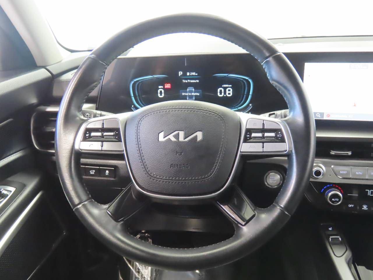 Used 2025 Kia Telluride S AWD/4WD image 10