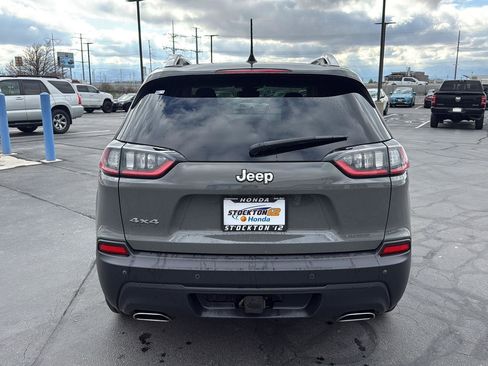 Used 2020 Jeep Cherokee Latitude Lux w/ Comfort/Convenience Group image 8