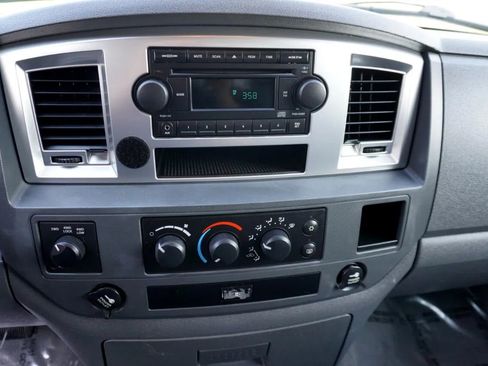 Used 2007 Dodge Ram 2500 Truck SLT image 13