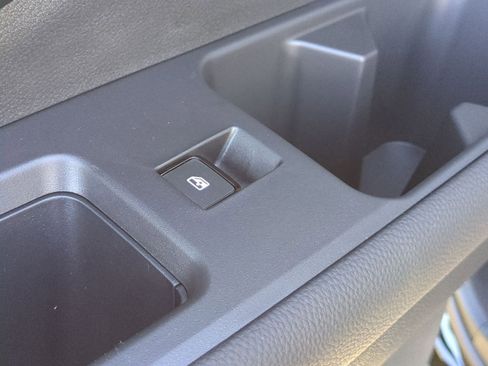 New 2025 Nissan Pathfinder SL image 28