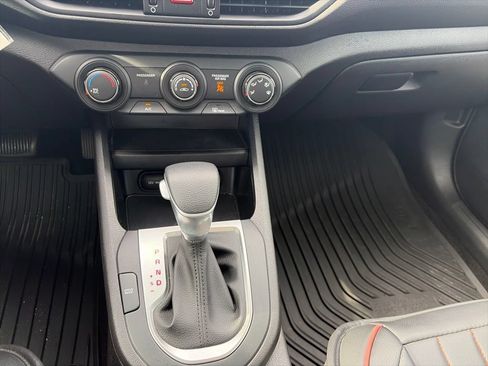Used 2022 Kia Forte LXS FWD image 20