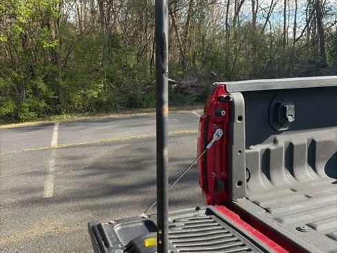 Used 2016 Ford F350 Lariat w/ Lariat Ultimate Package image 31