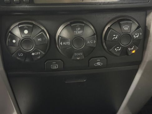 Used 2008 Toyota 4Runner SR5 AWD/4WD image 21