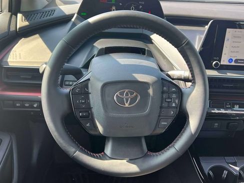 Used 2026 Toyota Prius Plug-In Hybrid FWD image 13