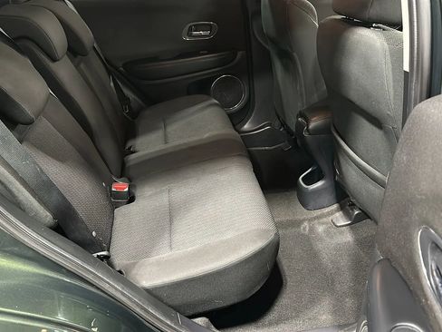 Used 2017 Honda HR-V EX image 14