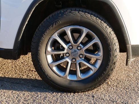 Used 2014 Jeep Grand Cherokee Limited image 7