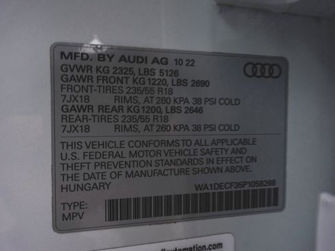 Used 2023 Audi Q3 2.0T Premium w/ Convenience Package image 12