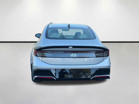New 2026 Hyundai Sonata SEL FWD image 4