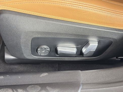 Used 2023 BMW i4 eDrive35 image 24