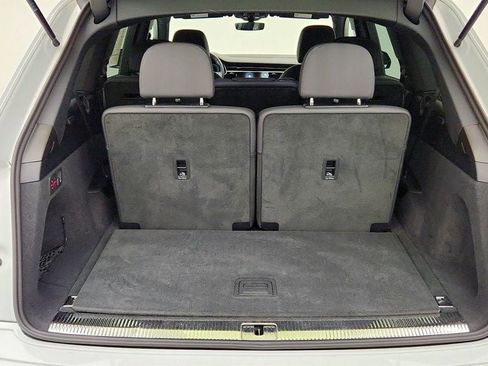 Used 2025 Audi Q7 3.0T Premium Plus AWD/4WD image 23