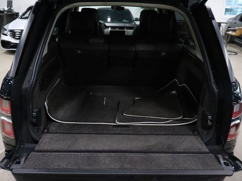 Used 2019 Land Rover Range Rover Long Wheelbase Autobiography image 18