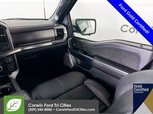 Used 2025 Ford F150 Platinum w/ FX4 Off-Road Package AWD/4WD image 28
