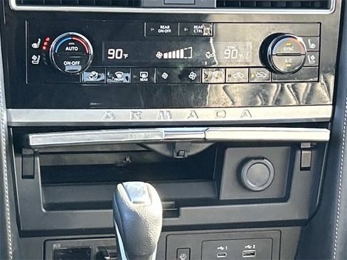 Used 2024 Nissan Armada Platinum w/ Cargo Package image 28