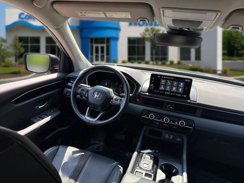 Used 2024 Honda Pilot EX-L image 31