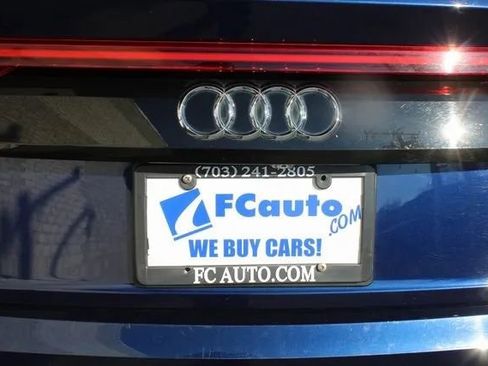 Used 2019 Audi Q8 Premium Plus image 15