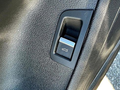 Used 2024 Audi Q7 2.0T Premium Plus image 13