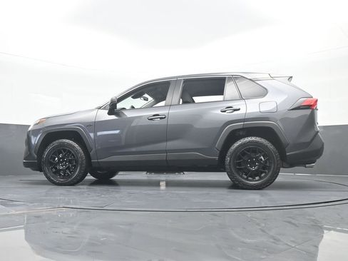 Used 2023 Toyota RAV4 LE image 53