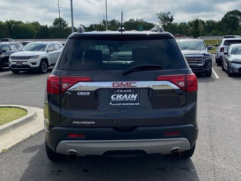 Used 2017 GMC Acadia SLT FWD image 6