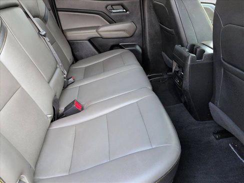 Used 2023 Chevrolet Colorado ZR2 w/ Desert Boss Special Edition AWD/4WD image 17