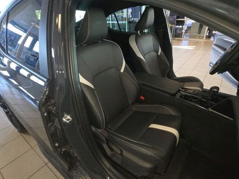 Used 2025 Toyota Camry SE image 23