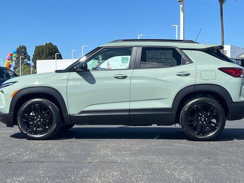 New 2026 Chevrolet TrailBlazer LT AWD/4WD image 7