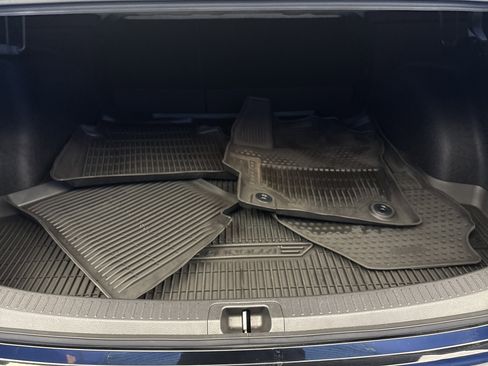 Used 2024 Toyota Corolla LE image 25