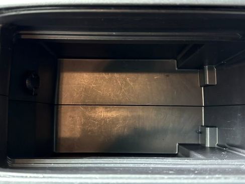 Used 2025 Toyota Highlander XSE image 24