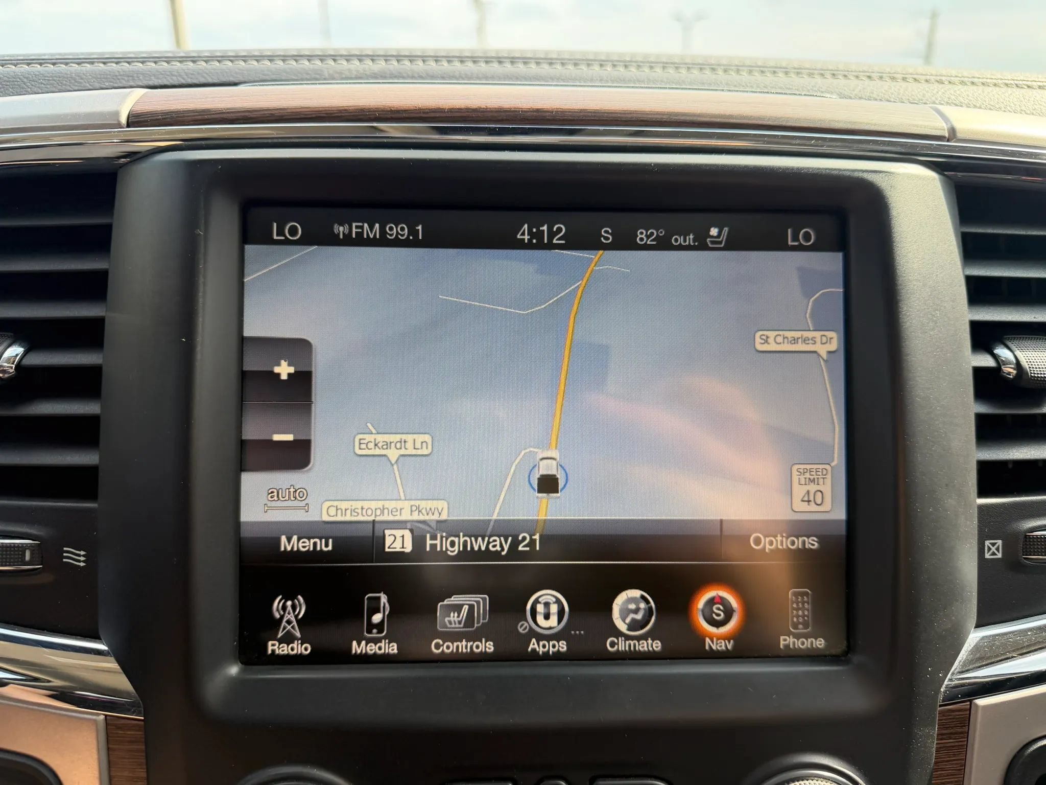 Used 2017 RAM 2500 Laramie w/ Snow Chief Group AWD/4WD image 27