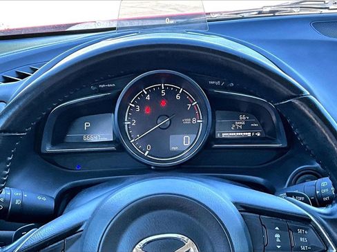 Used 2018 MAZDA MAZDA3 Grand Touring w/ Premium Equipment Package image 13