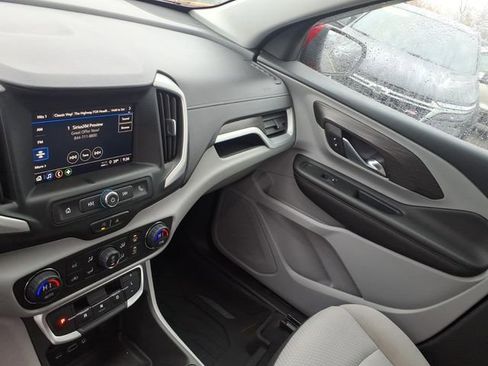 Used 2022 GMC Terrain SLE w/ Driver Convenience Package image 22