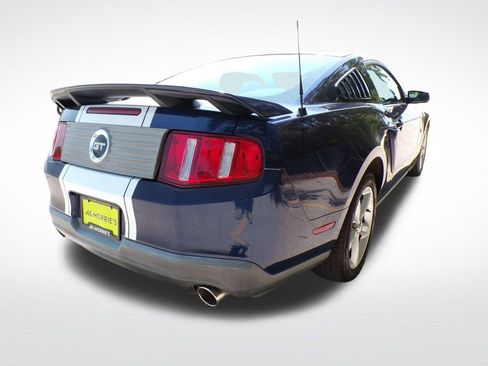 Used 2010 Ford Mustang GT RWD image 6